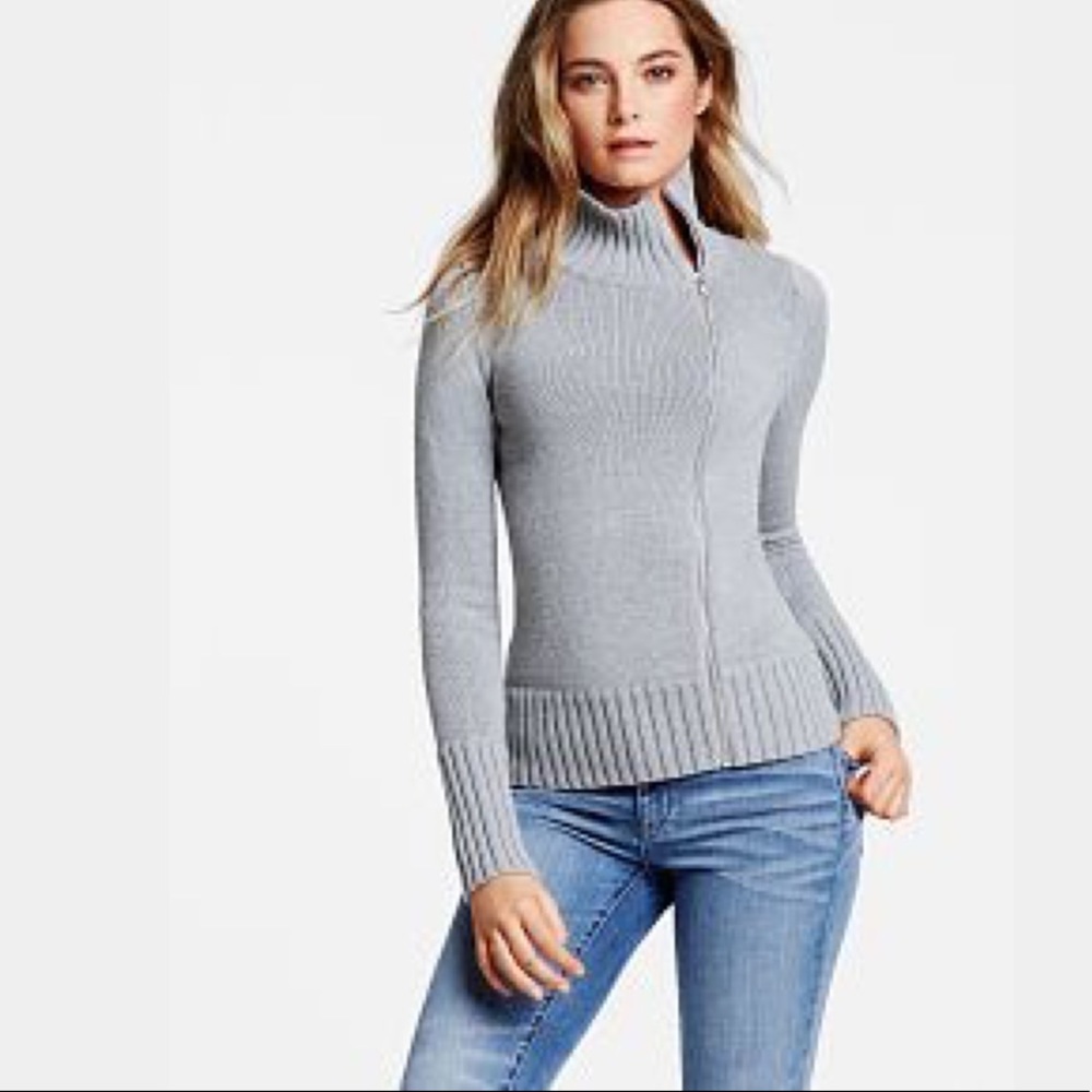 ❄️VS Moto Sweater